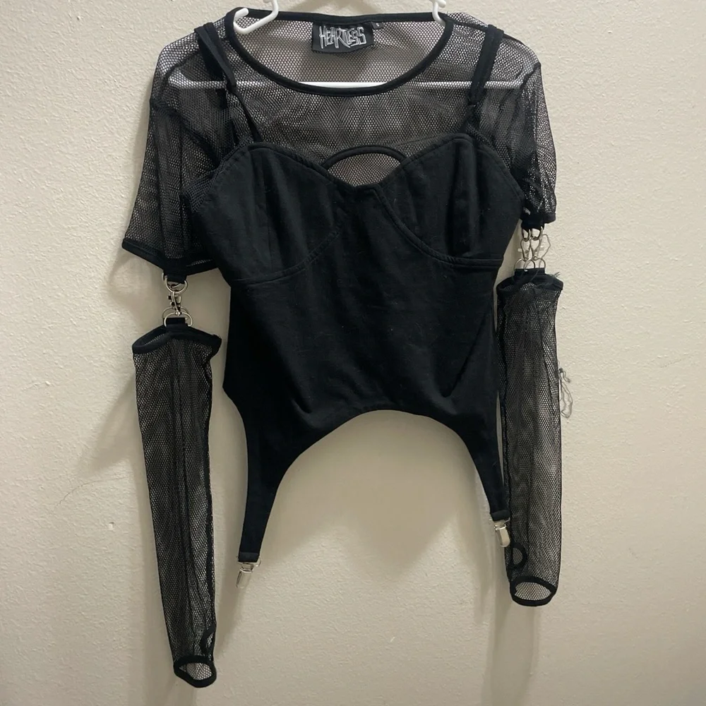 HEARTLESS FISHNET LISHA TOP - Picture 4 of 4